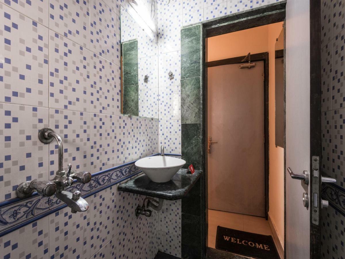Oyo 3287 Hotel Mansarovar Nová Bombaj Exteriér fotografie