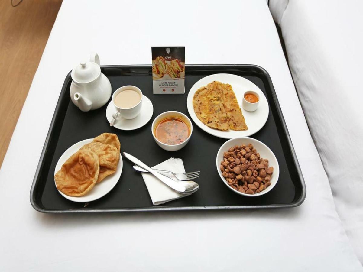 Oyo 3287 Hotel Mansarovar Nová Bombaj Exteriér fotografie